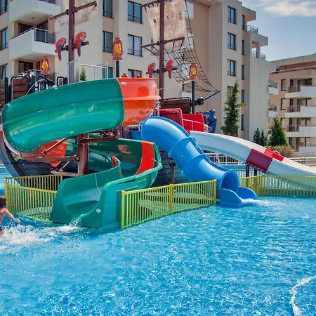 ホテル Hermes Club 4*