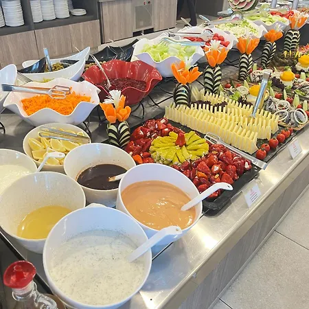 Hermes Club Hotel Carevo