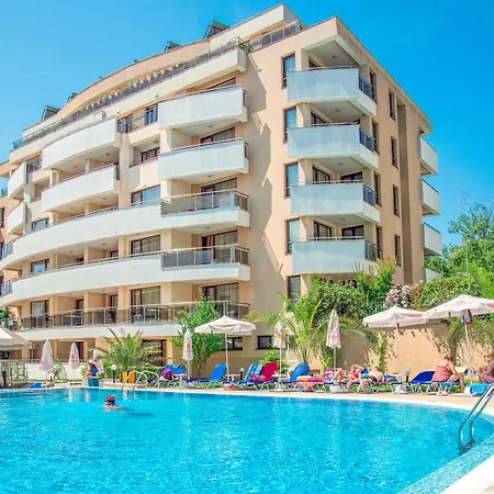 Hermes Club Hotel 4*