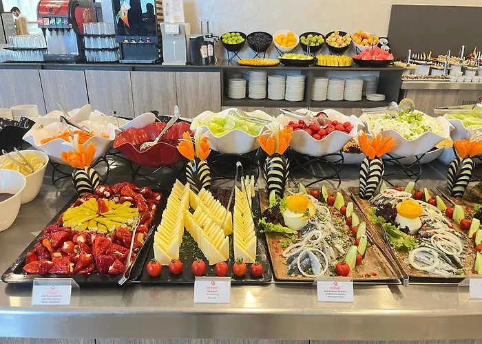 Hermes Club 4* Carevo