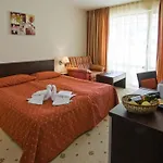 호텔 Hermes Club 사레보