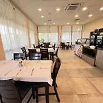 Hermes Club 호텔 4*