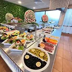 Hermes Club 호텔 4*