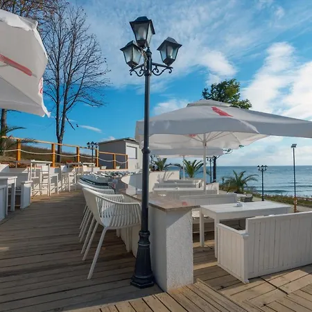 Hermes Club Ξενοδοχείο 4*