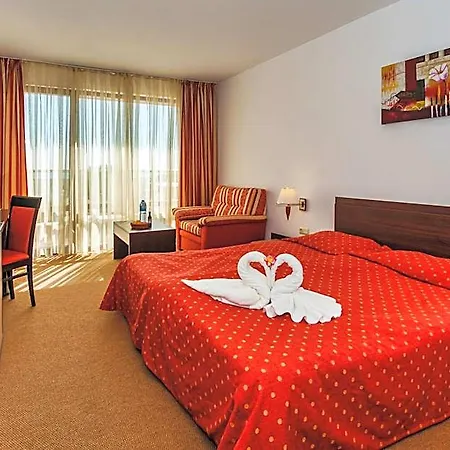 Hermes Club 4* Carevo