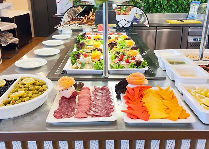 Hermes Club Hotel Carewo