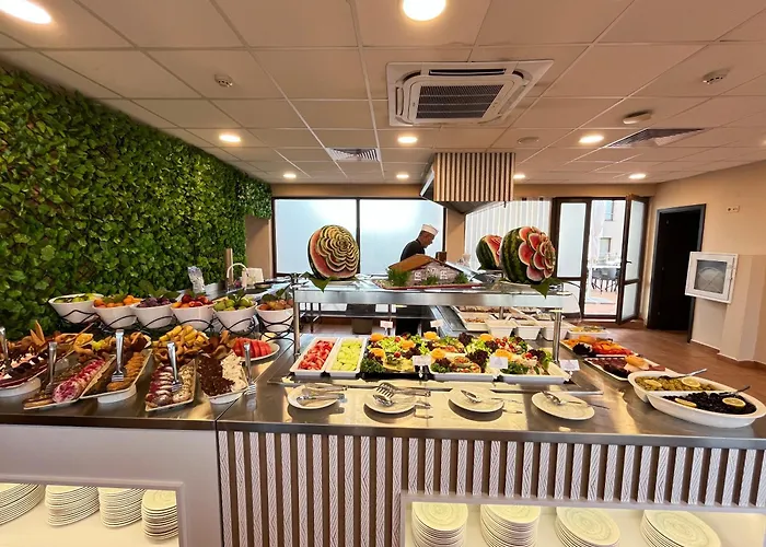 Hermes Club Hotel Carewo