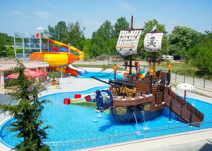 Hermes Club Hotel Carewo